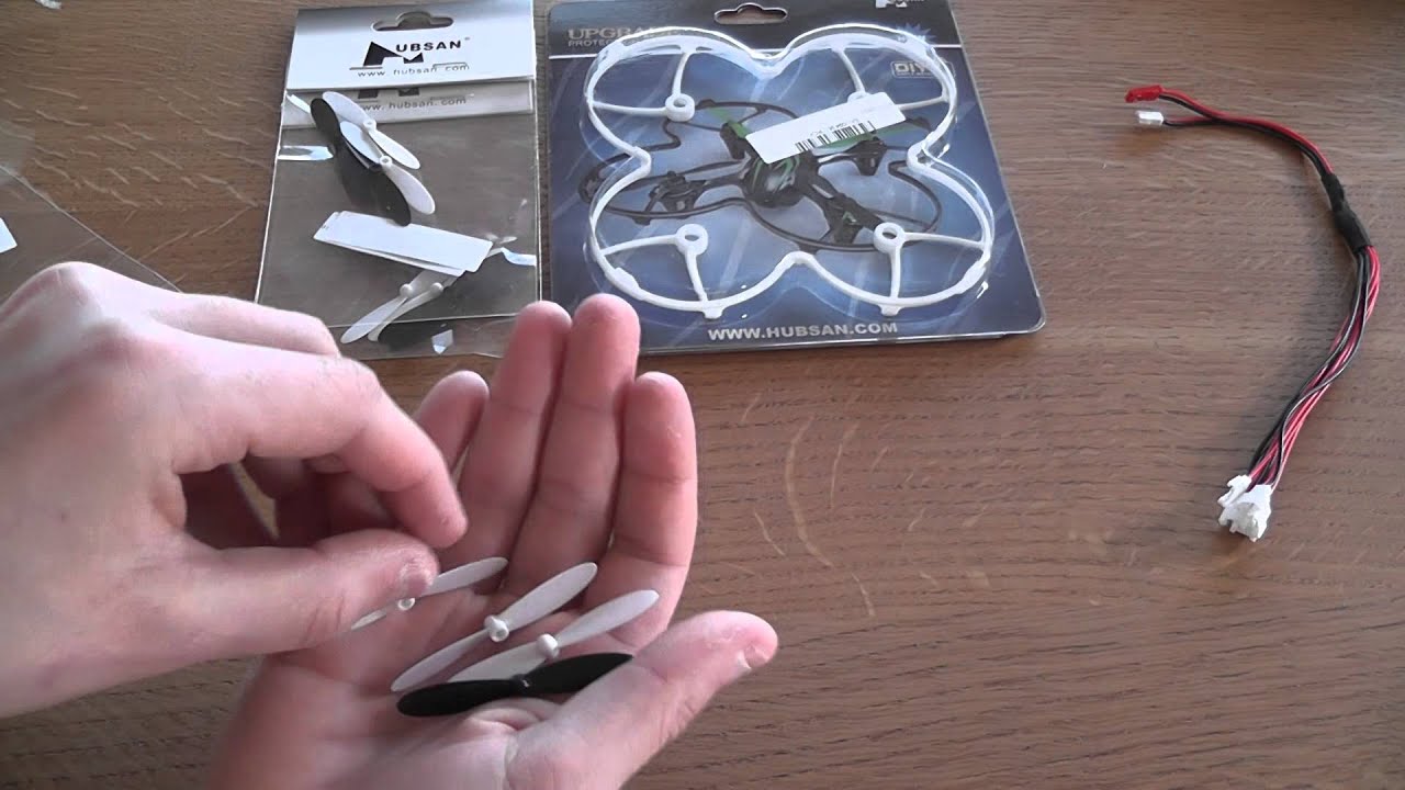 Hubsan X4 H107C: Accessories/Parts Unboxing