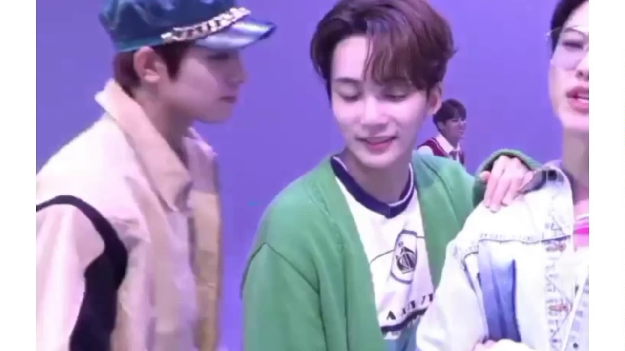 Member Hug Jeonghan