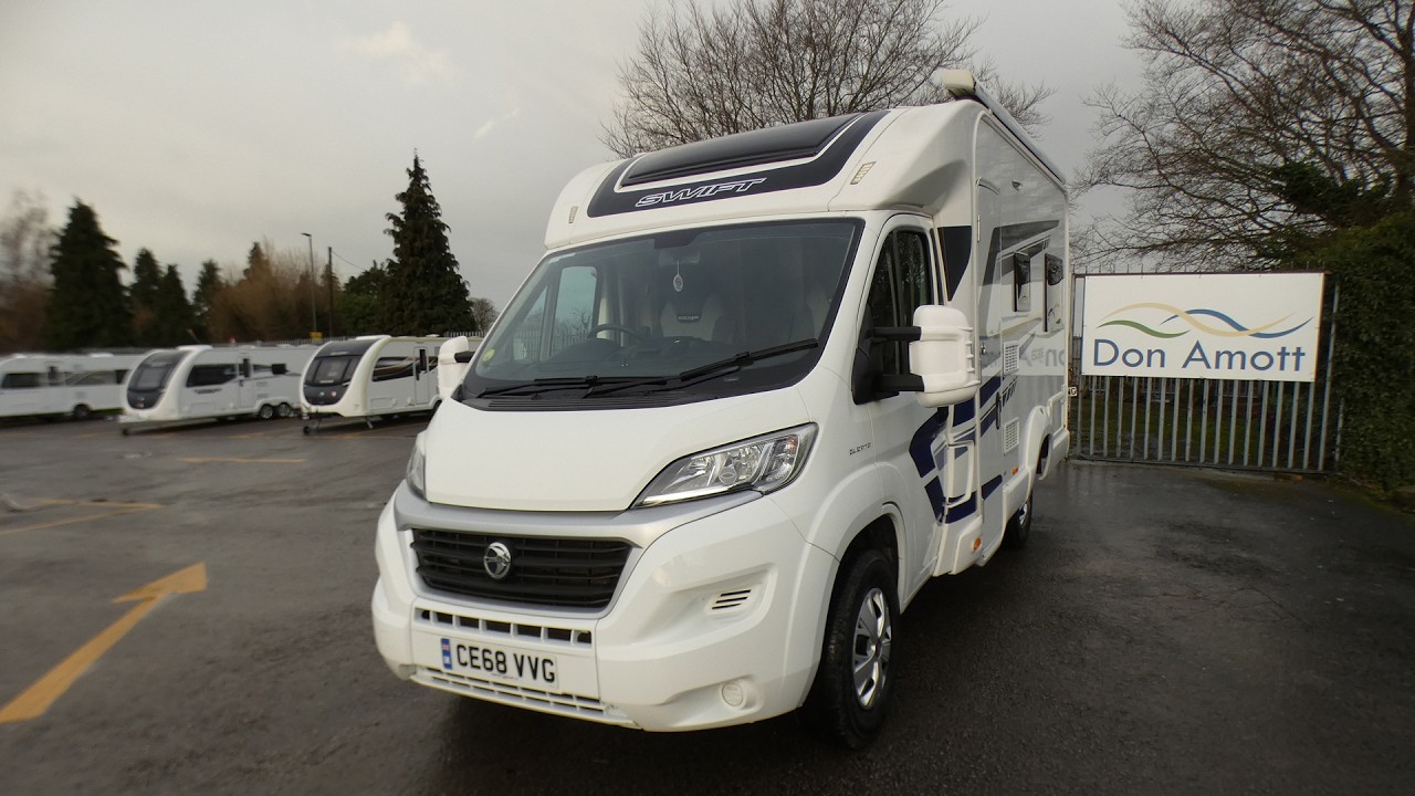 USED 2018 SWIFT ESCAPE 622 £42,995