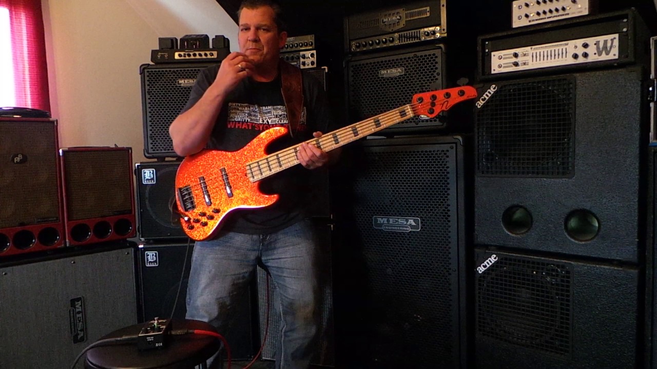 Sadowsky SBP2 Bass Preamp Pedal Demo - Andy Irvine