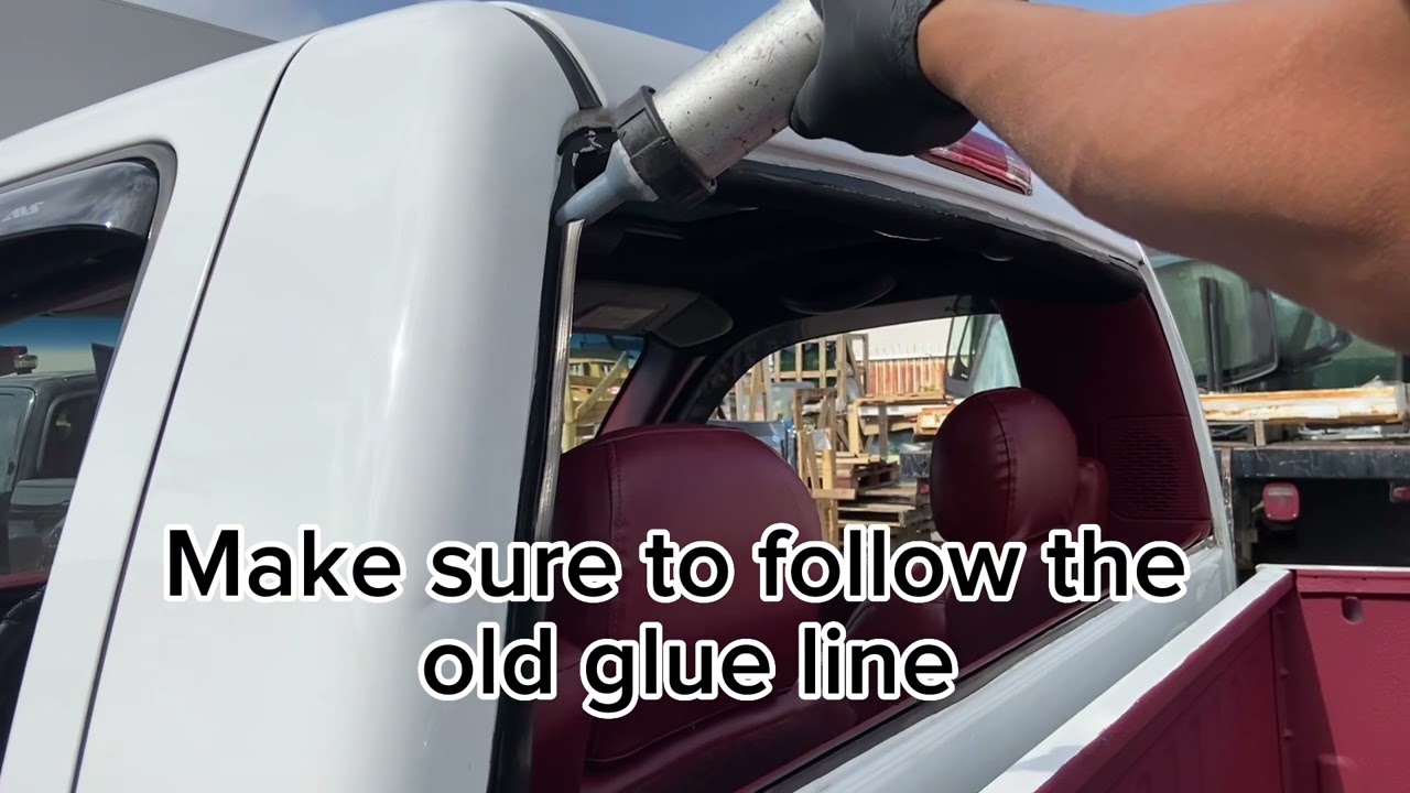 DY90112 How to replace a sliding manual window for the 1999-2006 Chevy Silverado or GMC Sierra
