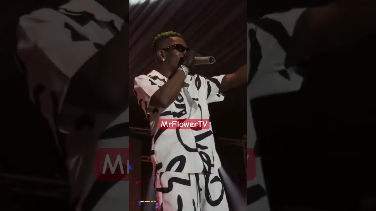 SHATTA WALE ON STAGE #Wash #shattawale #shattawalegh #sm4lyf #vybzkartel