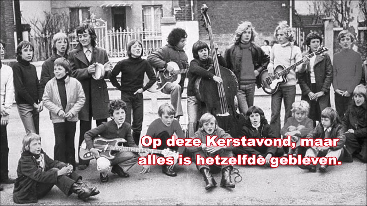 Nederlandse ondertiteling 'les Poppys' hit uit 1971 