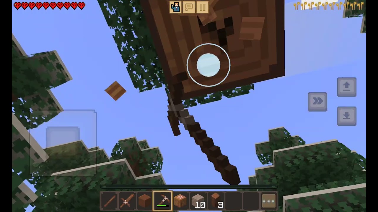 اللعبة شبه ماين كرافت بالضبط 