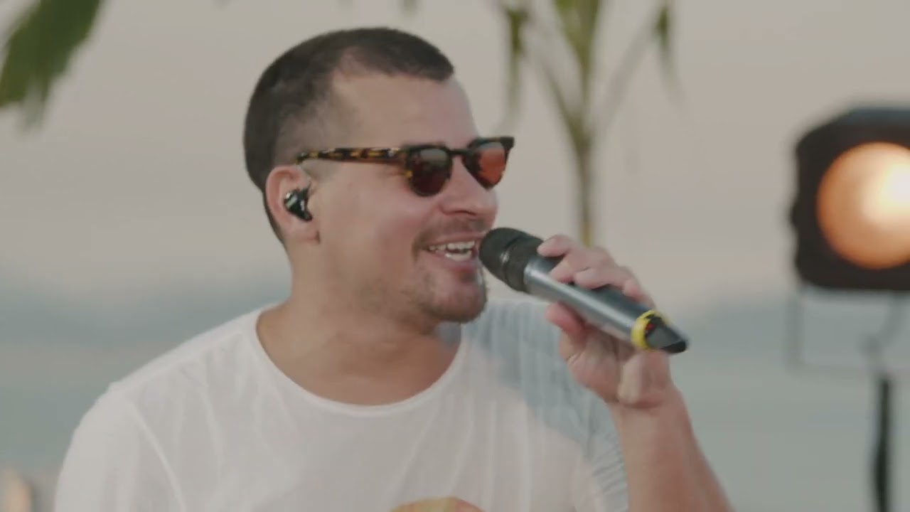 Thiago Martins, @Mumuzinho - É Tudo / Entre a Cruz e a Espada (Quintal do TG)
