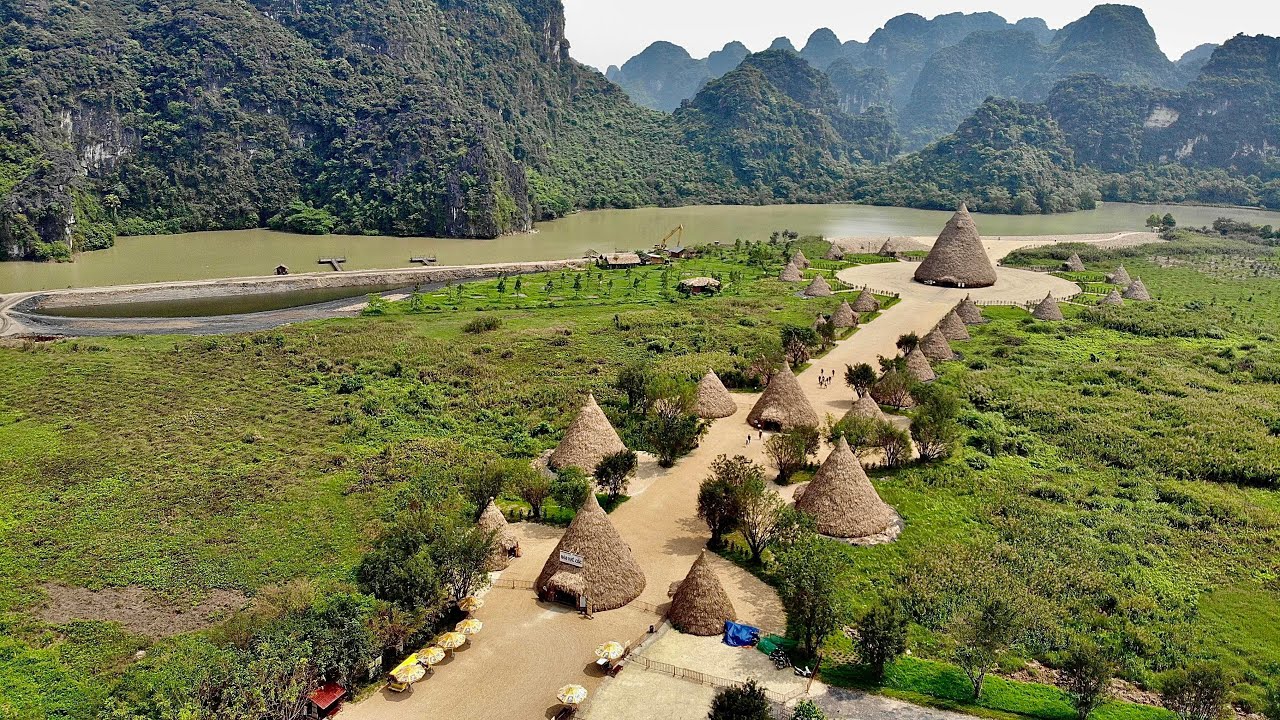 Vòng quanh đảo Khê Cốc - Khu du lịch Tràng An, Ninh Bình