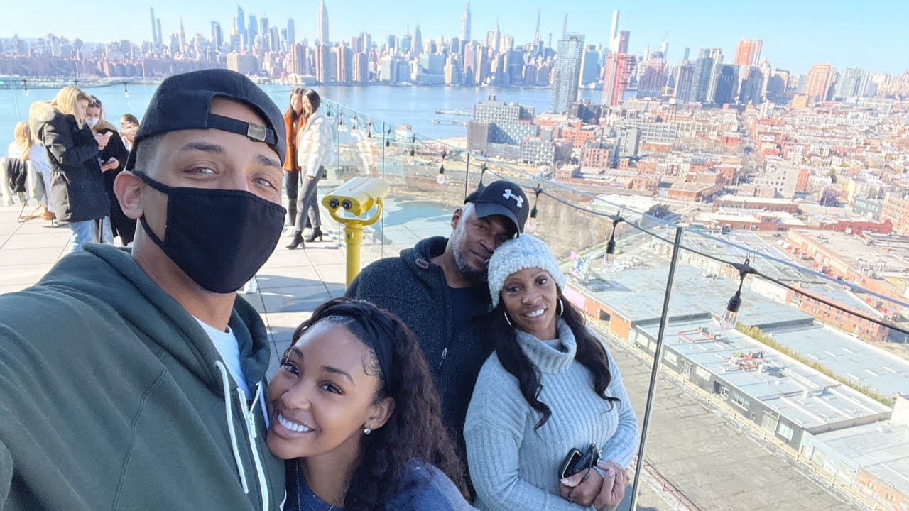 SURPRISING MY IN-LAWS WITH A TRIP TO NEW YORK CITY!