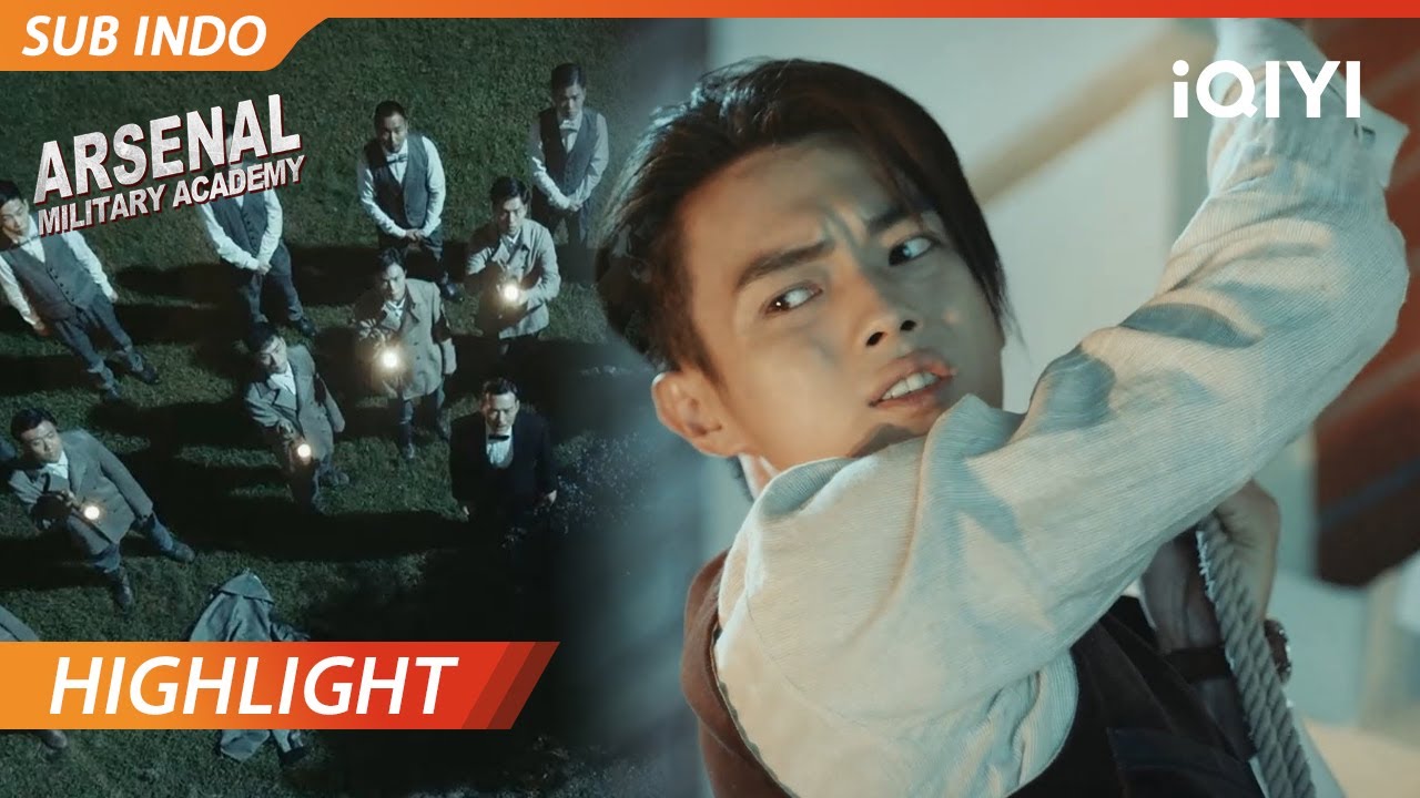 【Highlight】Momen lucu! Ketahuan manjat dari jendela | Arsenal Military Academy | iQIYI Indonesia