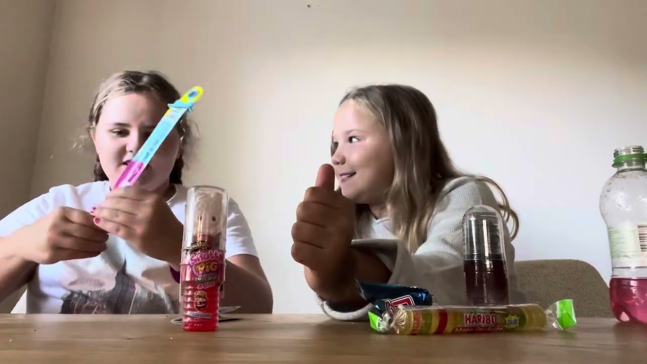 Maistellaan erilaisia herkkuja🍬🍭🧃