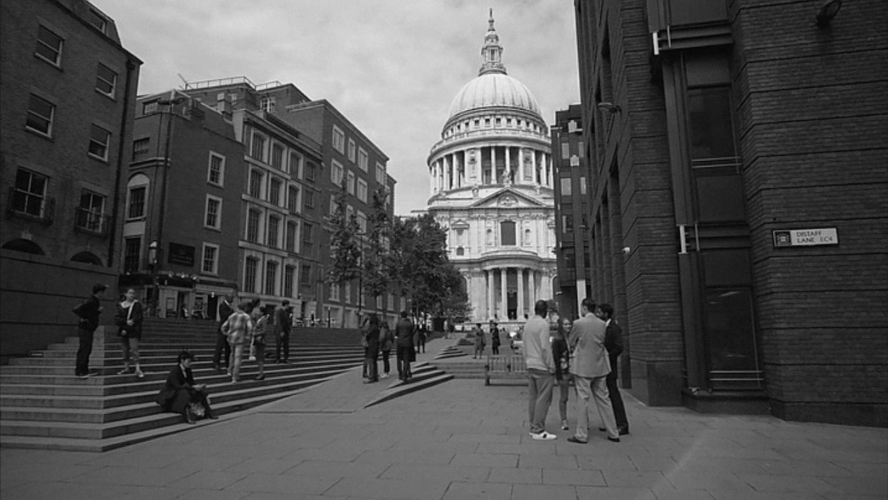 Doctor Who- Dark Water- Cybermen at St Paul's re-edited and rescored (Classic Who style)