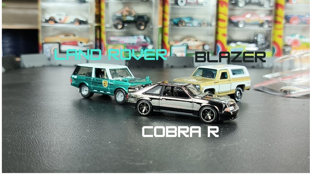 Unboxing Mattel Creation cars from the Christmas Sale!