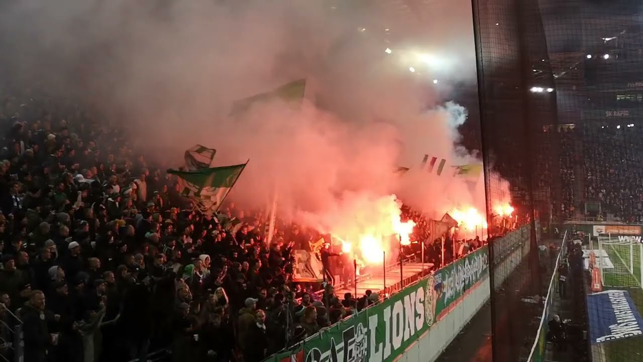 #19 #Football - Wiener Derby: Rapid Wien - Austria Wien 2-2! One half for each team!