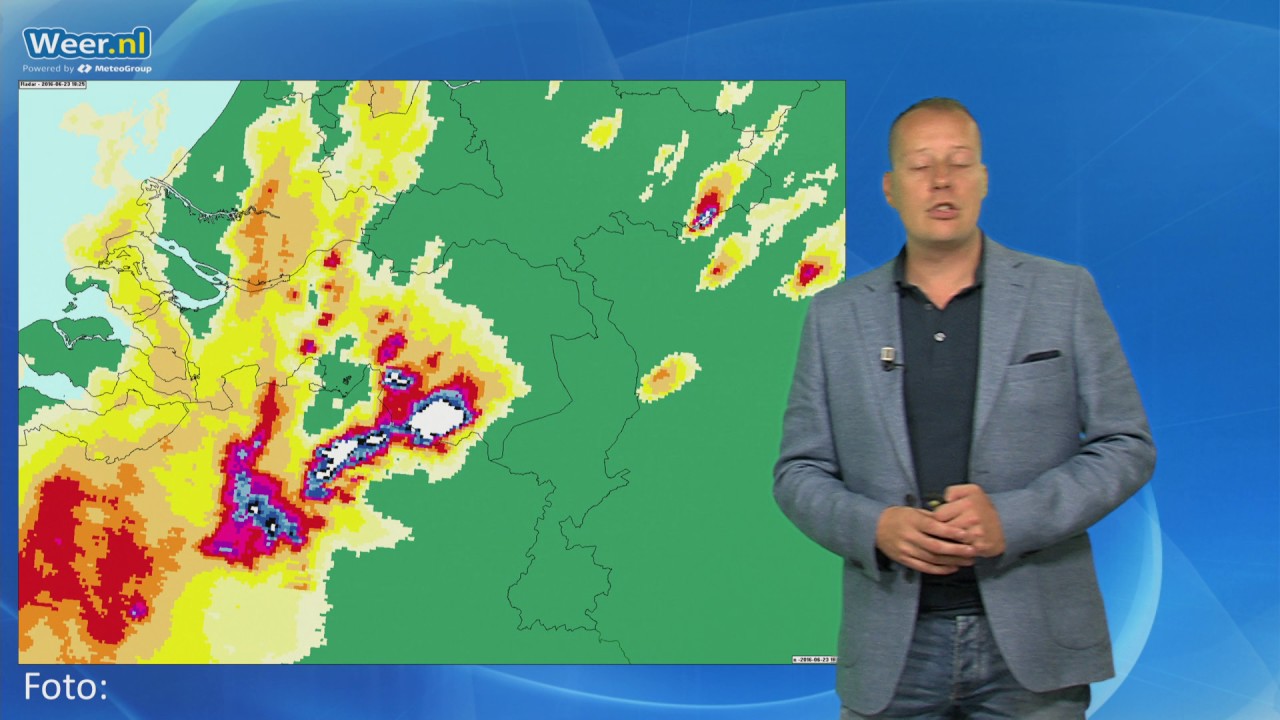 De supercell van 23 juni 2016 in Brabant, Nederland.