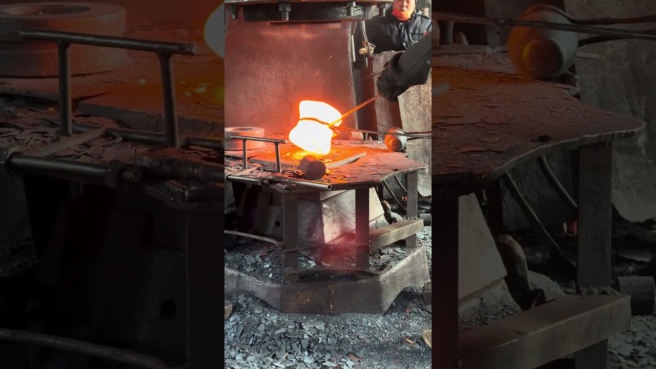 Inside the forging factory Steel Forging Raw Process #forge #forging #swaging #machine #factory