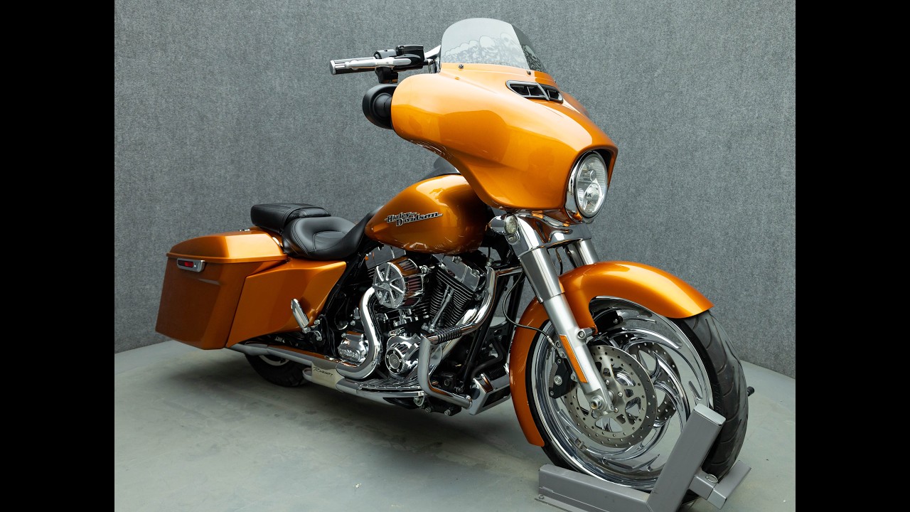 2016 HARLEY DAVIDSON FLHX STREET GLIDE - National Powersports Distributors