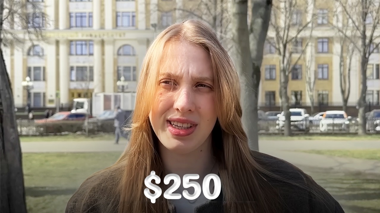 How much money is in your savings? 100 people has answered this question.