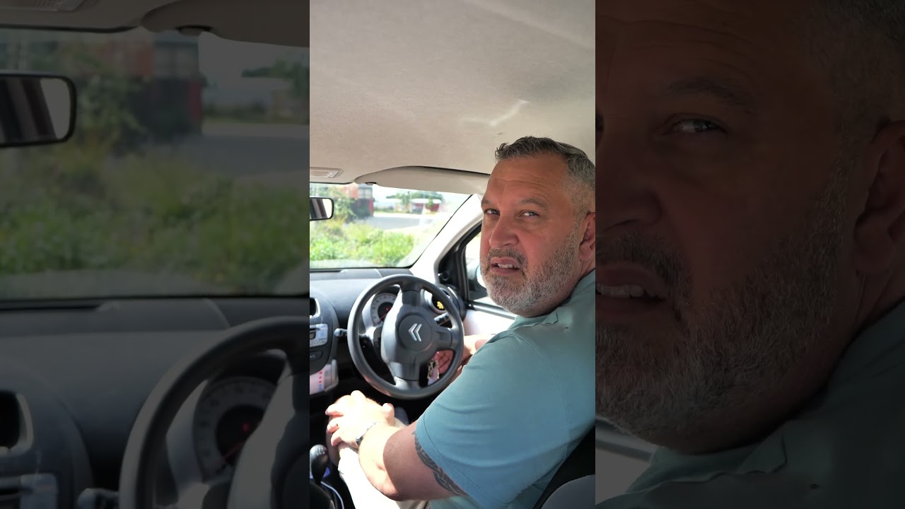 Bentley Vs Citro&euml;n ASMR😂