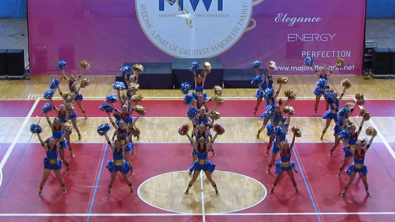 Majorettes BONA Považská Bystrica WORLD Championship  podio Bona  senior