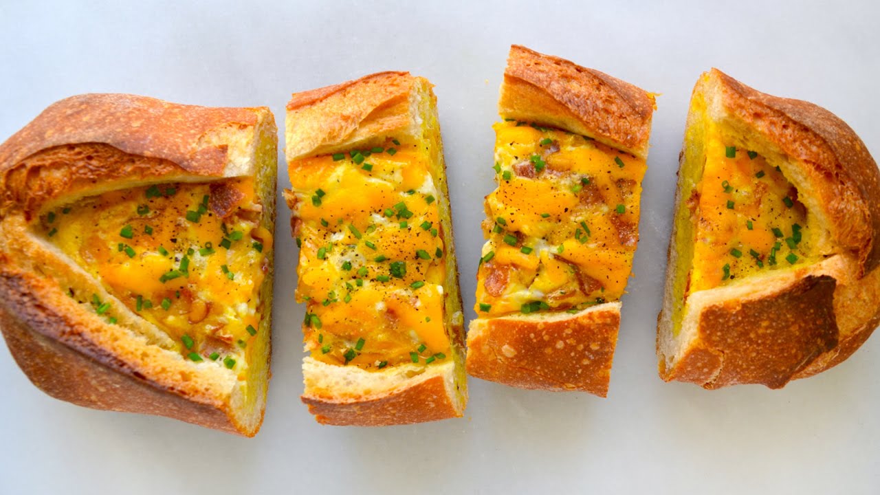 Cheesy Baked Egg and Bacon Boats
