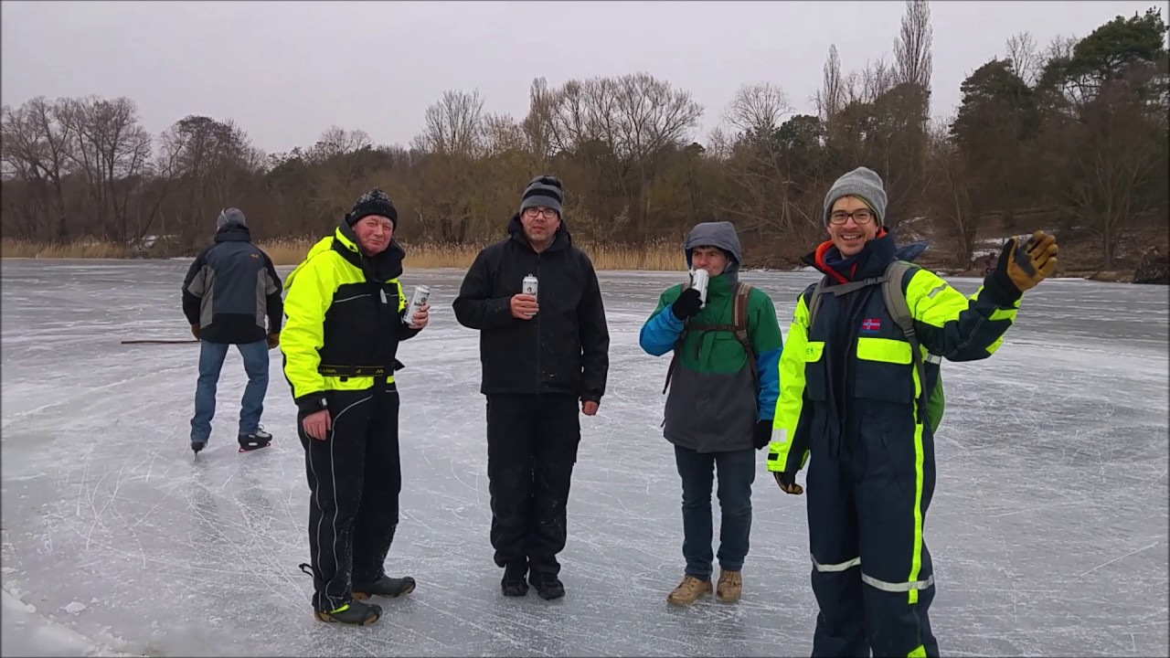 Eiskarussell 2017/02/11 M&uuml;ggelsee, Berlin, Germany
