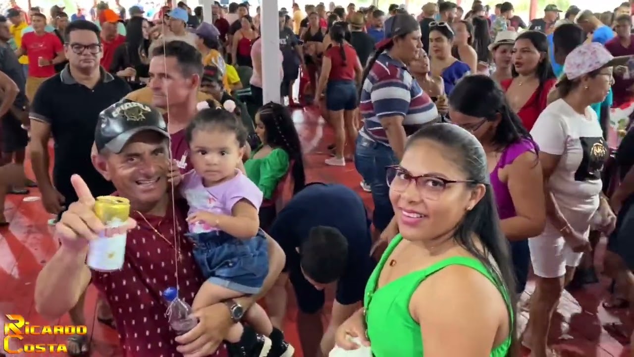 Ricardo costa ao vivo na festa no clube J L M curari grande  Amazonas