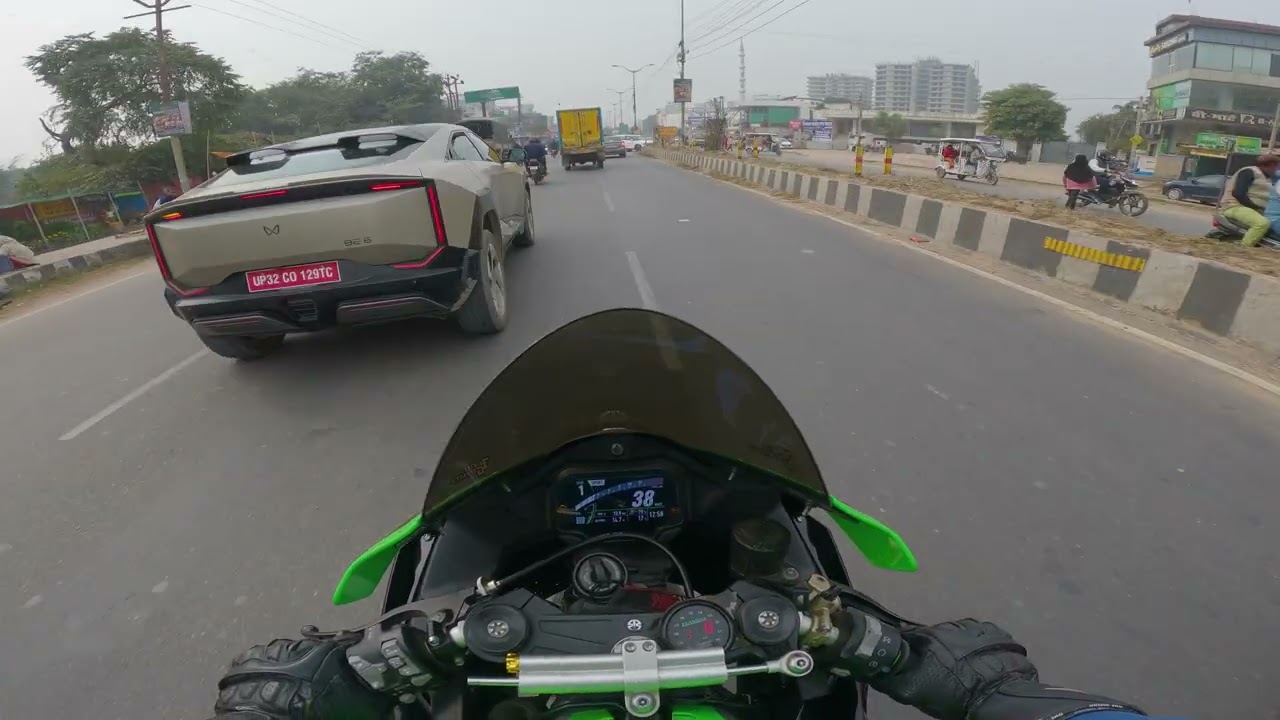 ZX10R Akrapovic 🔥 | Dhamakedaar Pops & Bangs 😳 | Quickshifter Sound | Raw Sound
