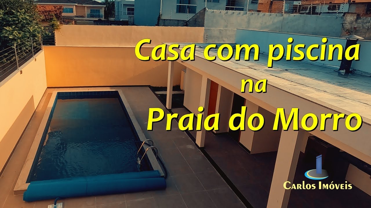(VENDIDA) Linda casa com piscina na Praia do Morro, Guarapari/ES