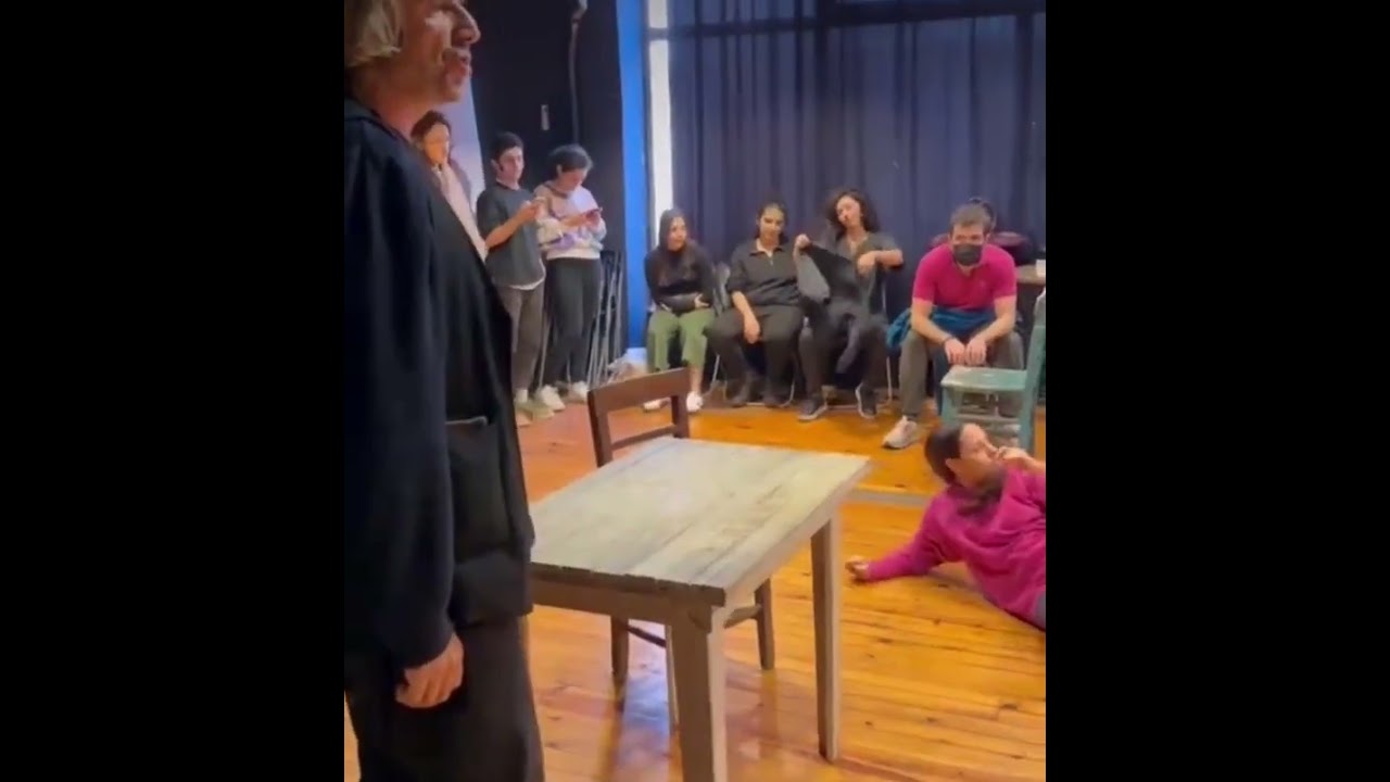 Bu ne bela   Peyk  (Hamiyet müzikali) Aslı inandık  irfan alış