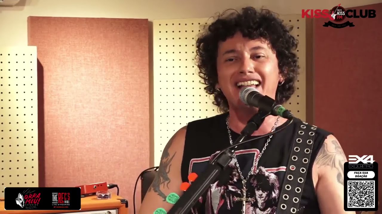 EX4 - Hino Nacional Brasileiro - Live Kiss Club