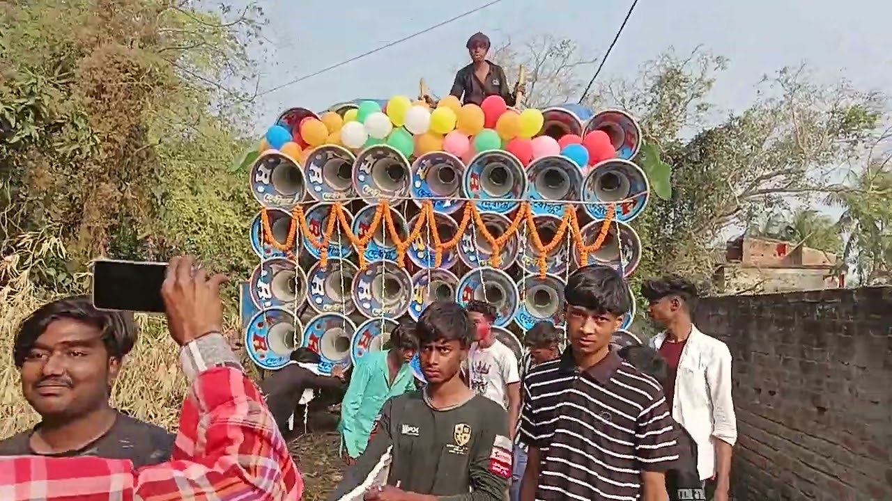 আর এন আর সাউন্ড ডায়লগ মেরে রোড শো করছে Rnr sound..