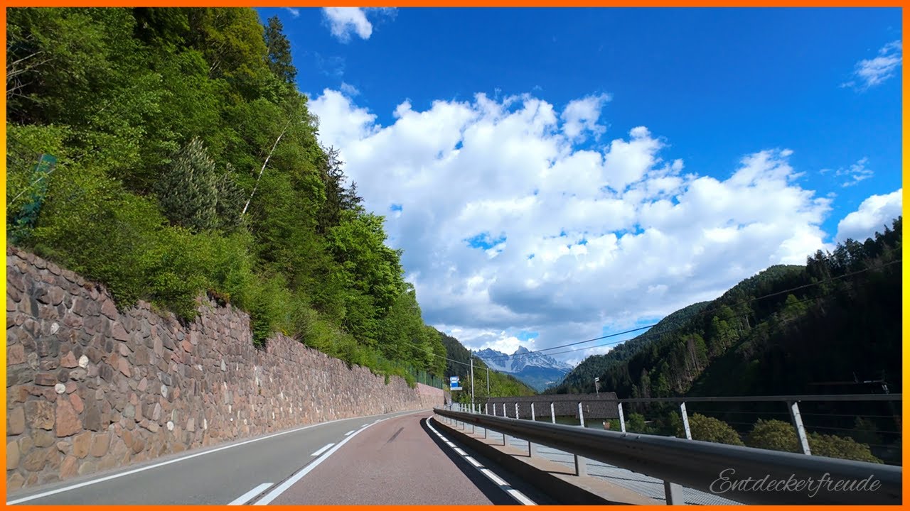 Roadtrip durch Südtirol: Fahrt von Bozen Nord/ Kardaun zum Karerpass