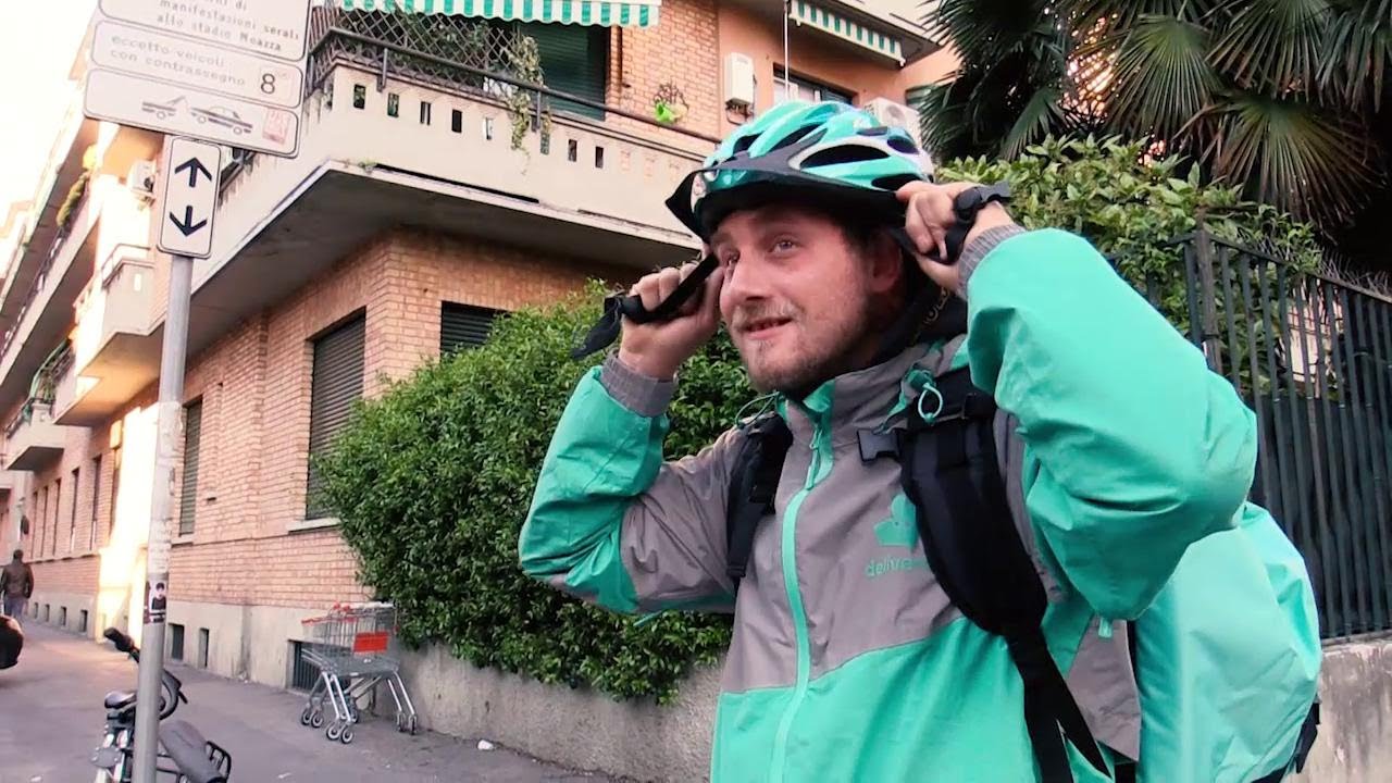 Primo maggio, il rider Giuseppe: 