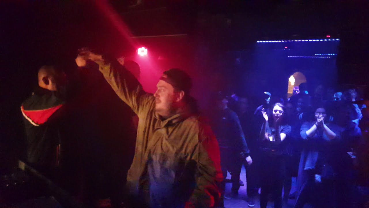 SNR Crew, Fat Matthew - Zamknij buzię