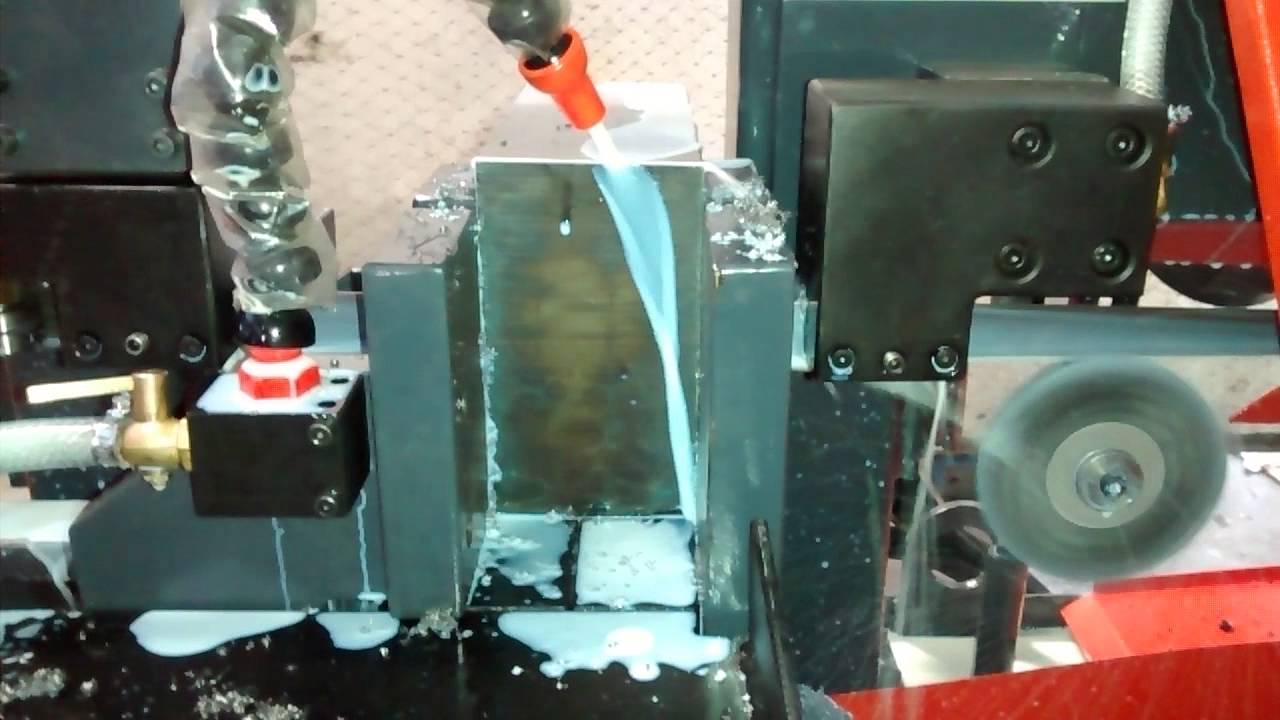 Double Column Bandsaw Machine LM Guide Ways Machine Model - LMG 200H