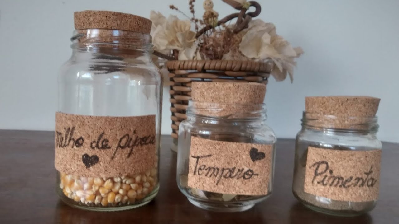 Transforme você mesmo- potes com rolhas de cortiça