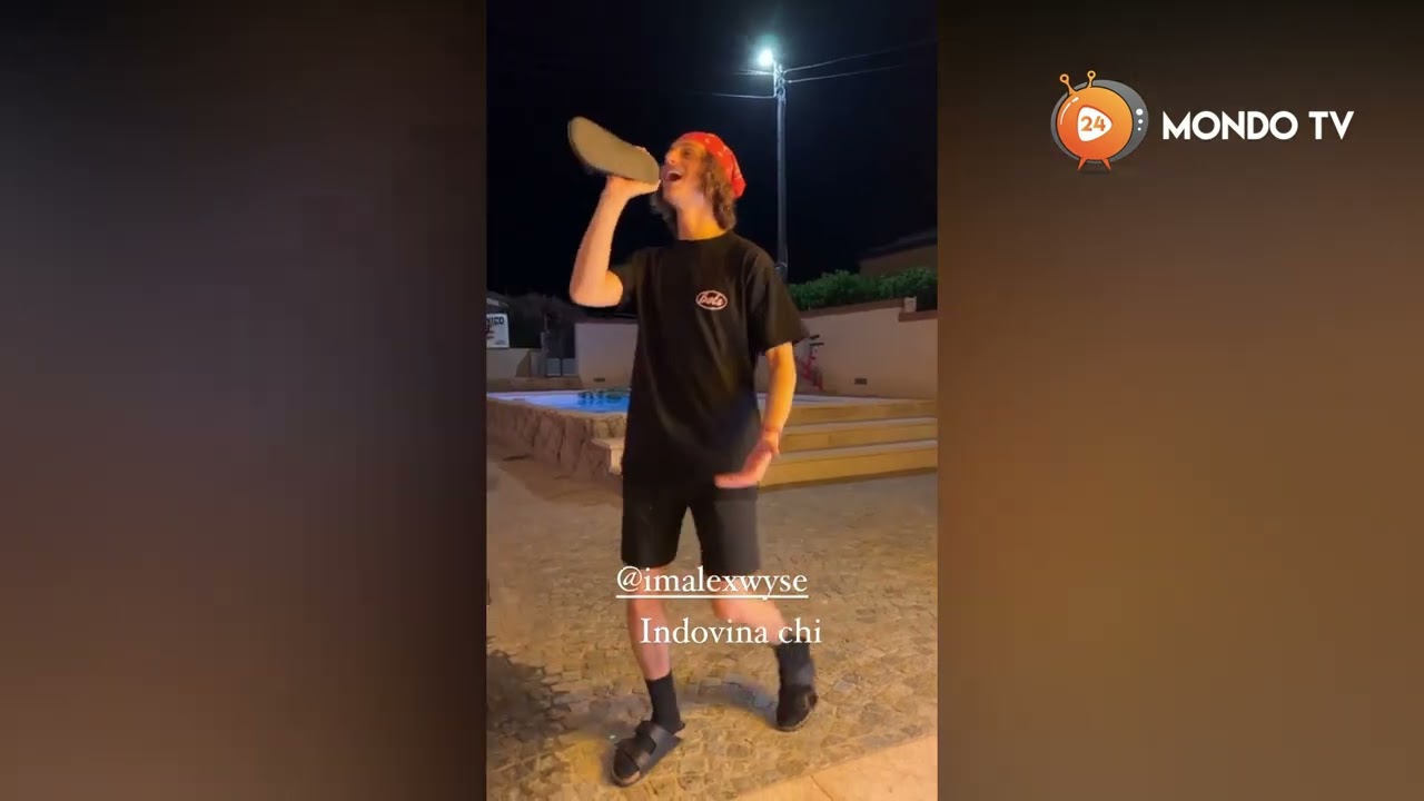 Amici 21, Albe e Serena insieme per il compleanno del cantante e imita Alex - MondoTV24.IT