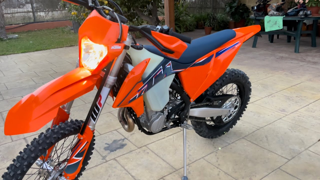 GoPro: NEW KTM 450 EXC 2022 haciéndole el rodaje