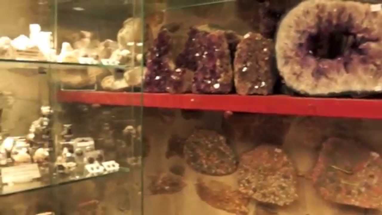 Villefranche de Conflent ( la boutique Taillerie de Villefranche )
