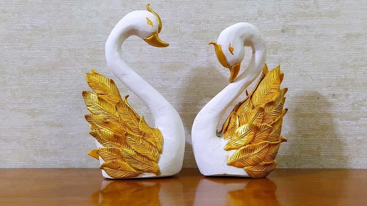 DIY Swan Couple/ Cardboard Craft Ideas /DIY Valentine gift ideas