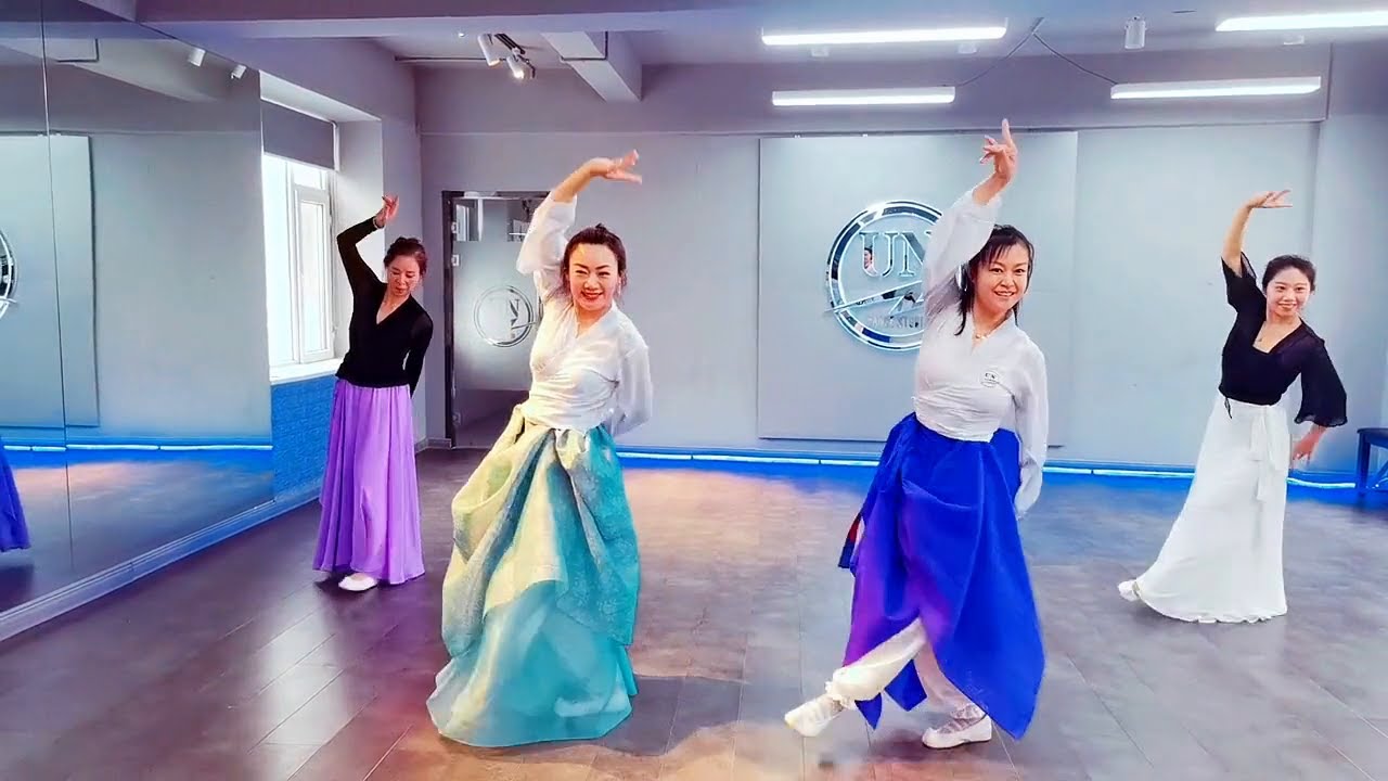 도라지 조선족 전통민속무용 Traji Chinese Korean traditional folk dance 桔梗谣 朝鲜族传统民俗舞蹈
