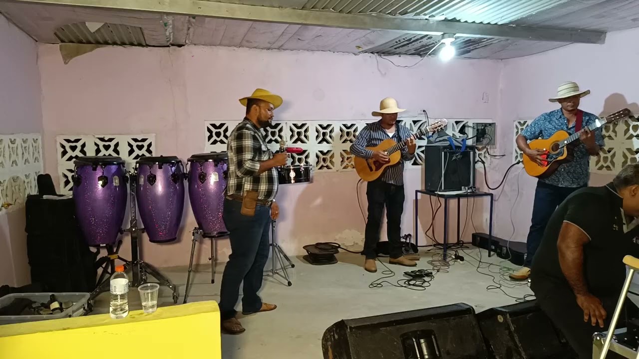 TORRENTE DE GALLINO AMERICA - ÓSCAR RAMOS VS NICANOR RODRÍGUEZ 