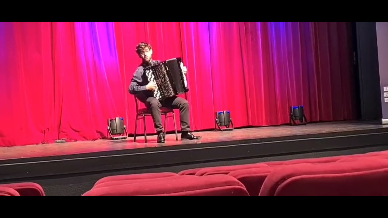 J. S. Bach: Prelude and fugue f minor BWV 857