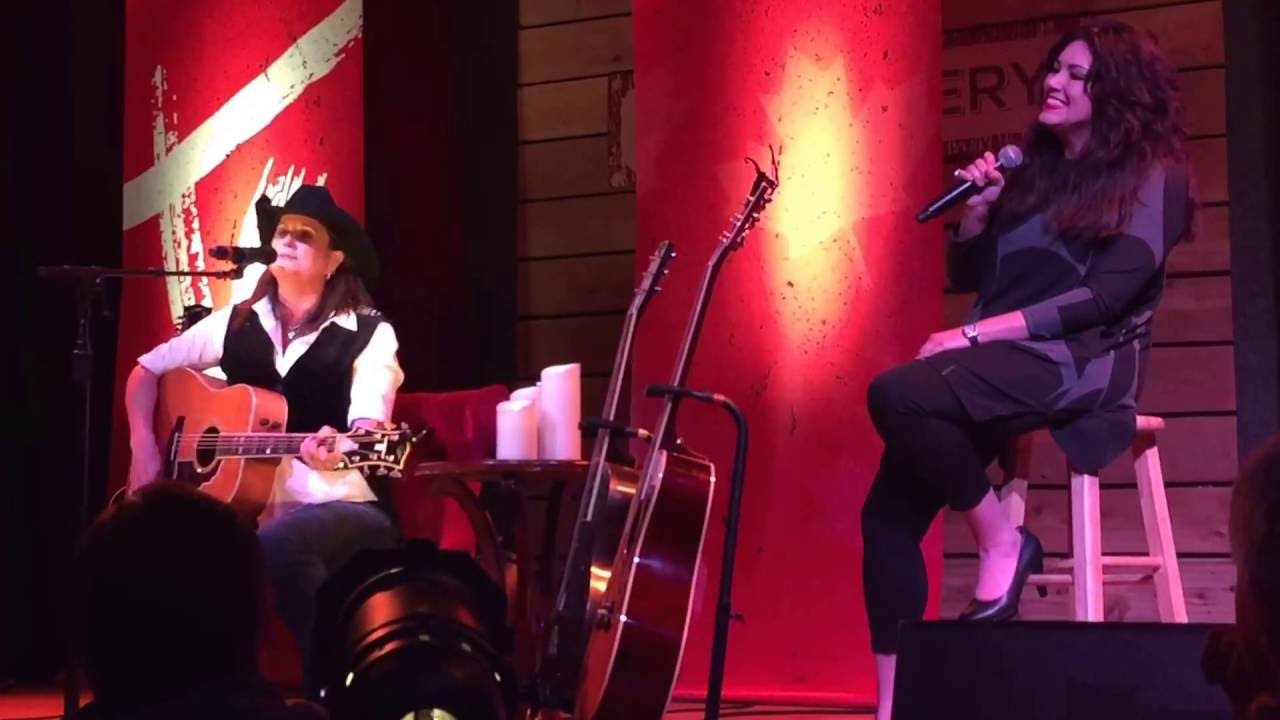 Terri Clark and Mandy Barnett 