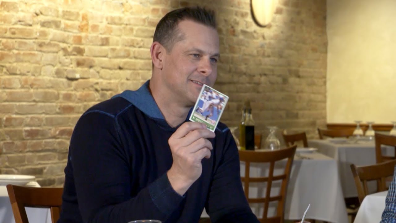 Aaron Boone opens packs of 1997 Topps