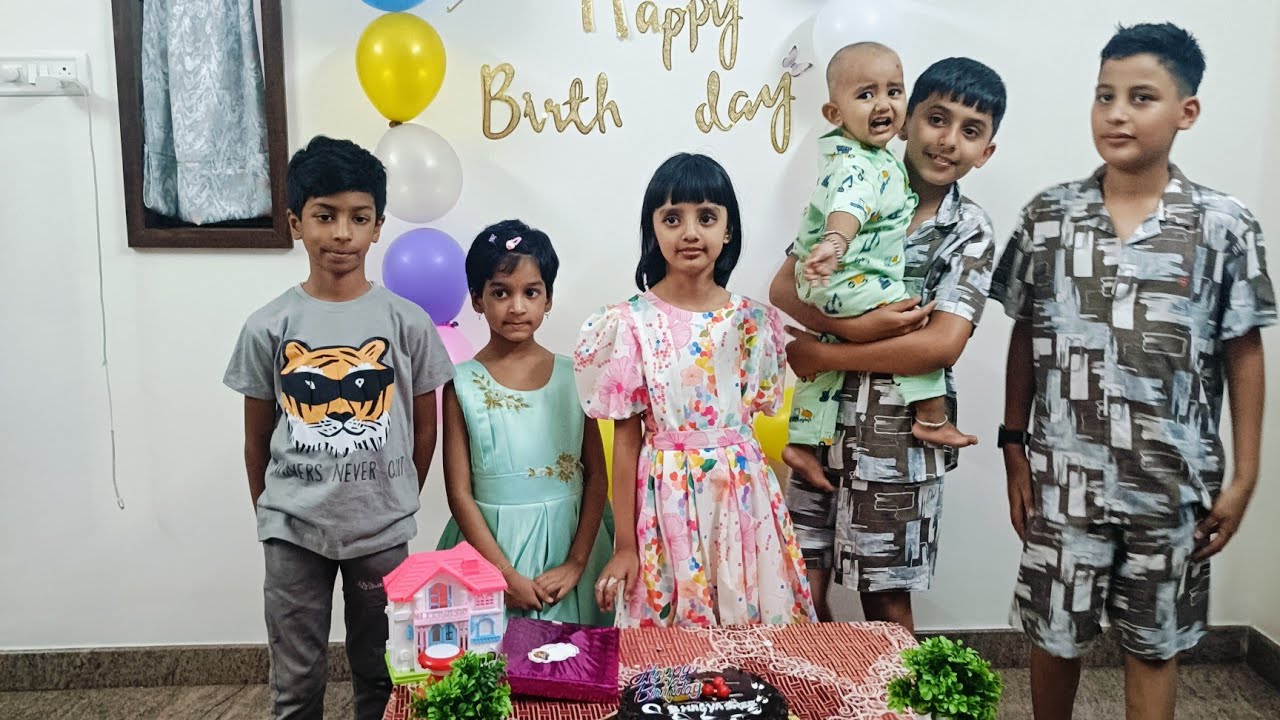 Aaj hamare dukan pe do Engineer 🥷 ae the pr kamm nhi huaa 😂 or birthday girl ka birthday waste ho 