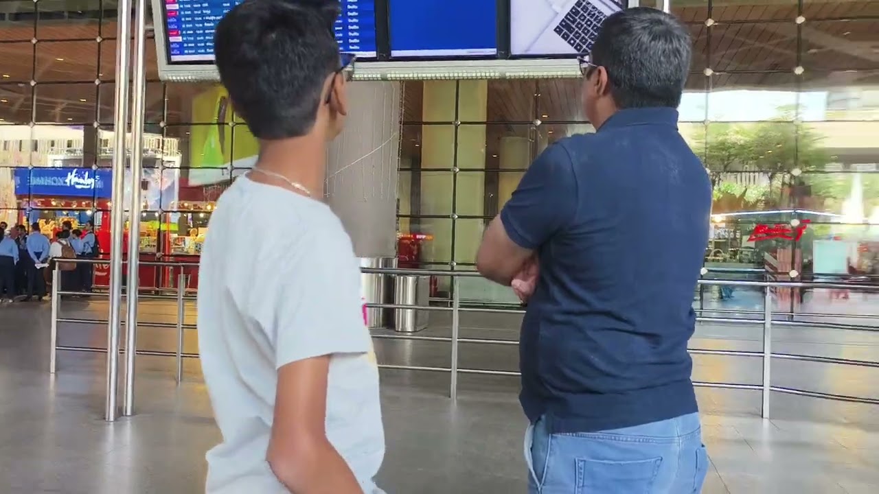 Mumbai airport T2 terminal Metro