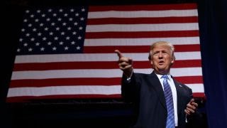 Home Depot Co-Founder: If you&rsquo;re not behind Trump, you&rsquo;re electing Clinton