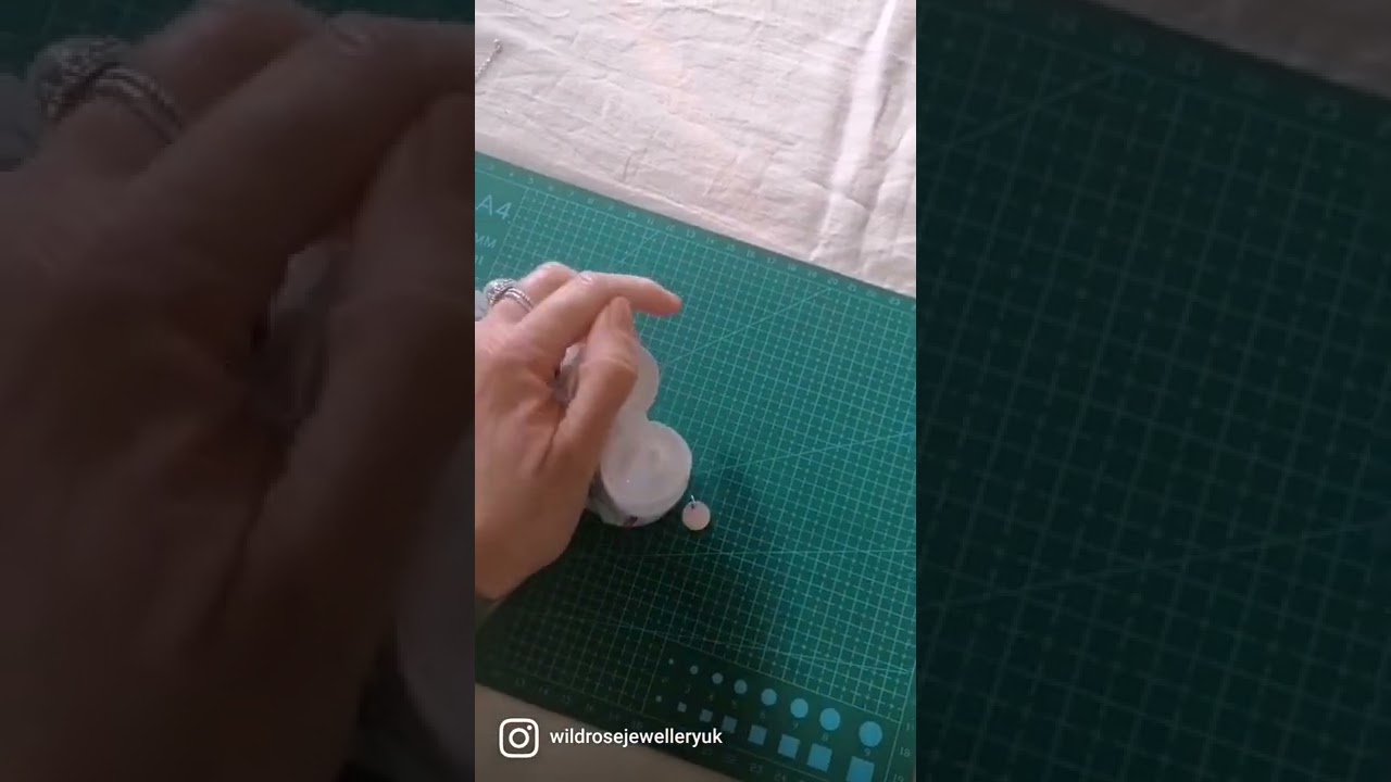 My ultimate jewellery cleaning hack for sterling silver...using toothpaste! wildrosejewellery.com