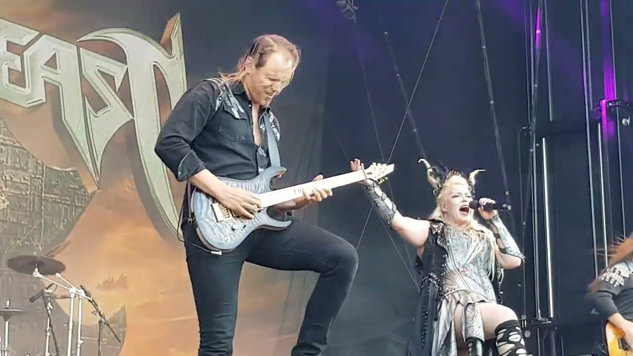 Battle Beast - Straight To Your Heart@ Helge Å Festivalen 2019