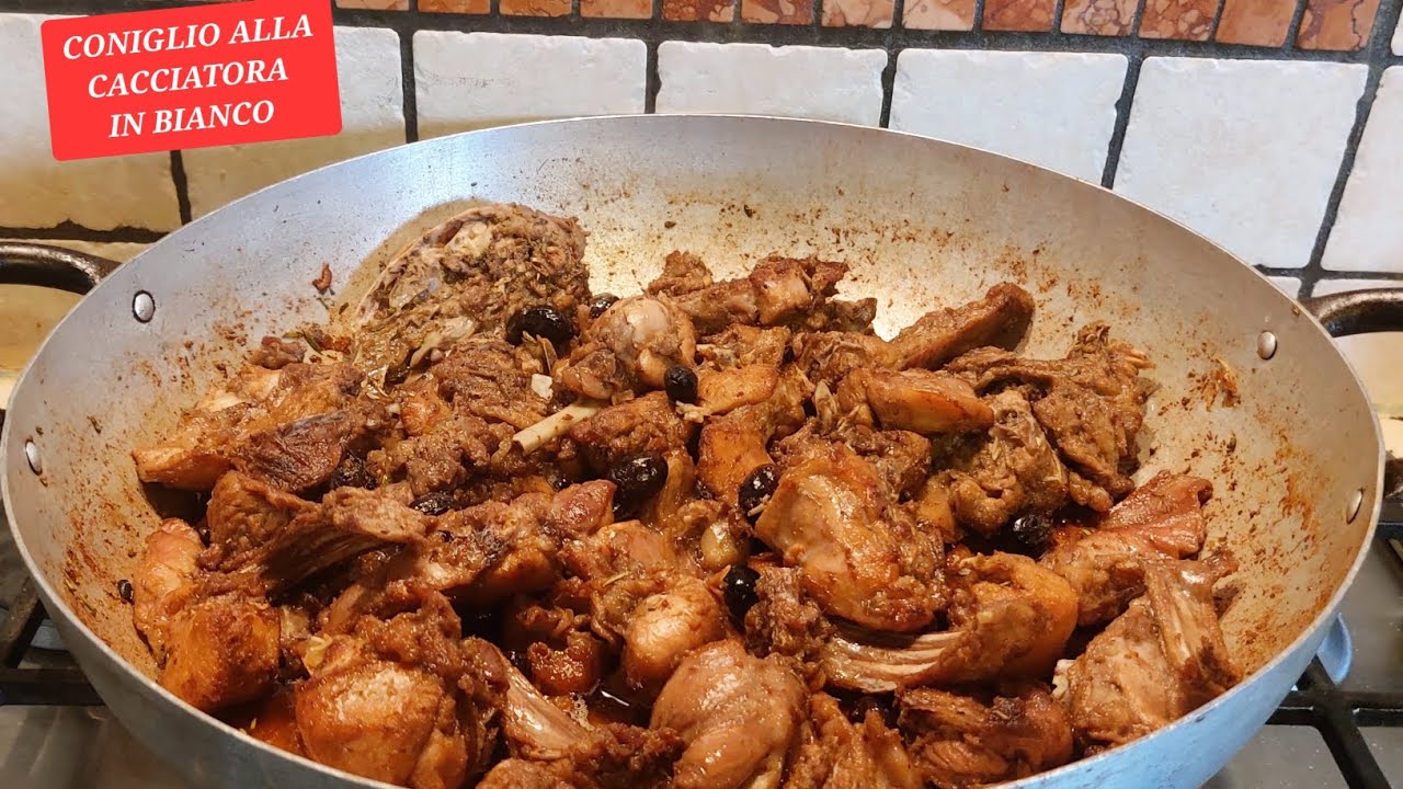 CONIGLIO ALLA CACCIATORA IN BIANCO. Classico ma gustosissimo.